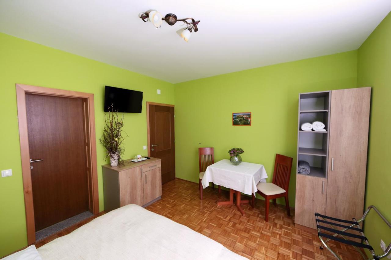 Sobe Grabar Bed and Breakfast Ptuj Exteriör bild