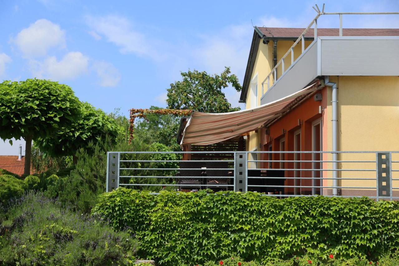 Sobe Grabar Bed and Breakfast Ptuj Exteriör bild